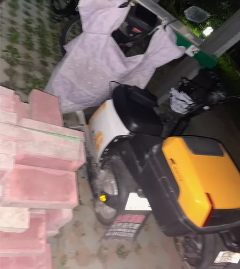 今年3月买的 有牌子 2000出 一直用着...