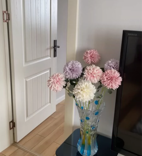 处理闲置玻璃花瓶配仿真绣球花摆件，九枝，三...