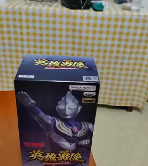 眼镜厂 奥特曼 英雄勇像 迪迦空中型 夜战...