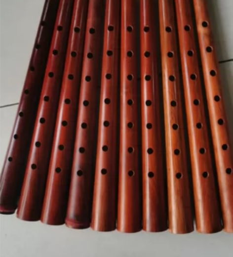 唢呐，当时198买的，不想练了 感兴趣的话...