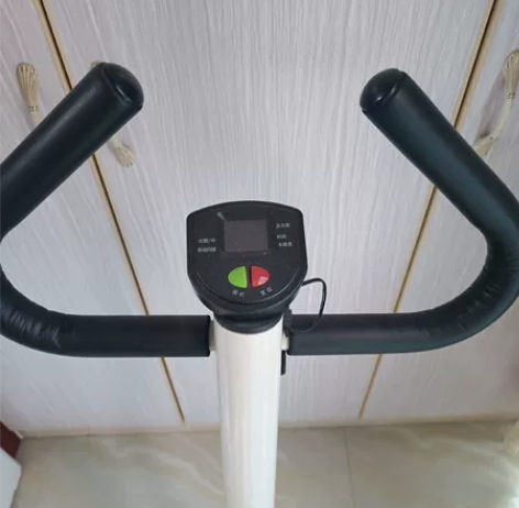 踏步机8成新，可记录步数和卡路里，不退不换...