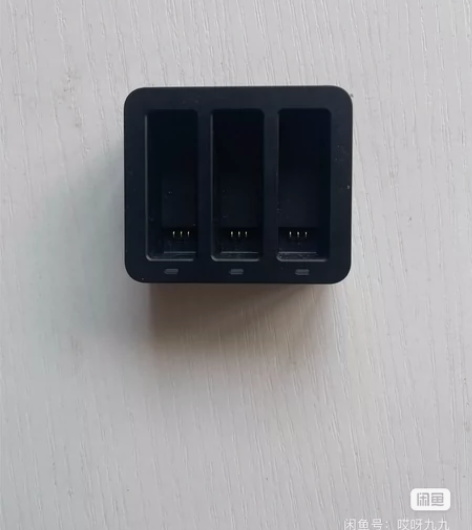 大疆osmo action1相机原装充电器...