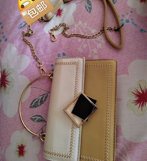 女士浅色裸色两用方包，时尚百搭款，可手提可...