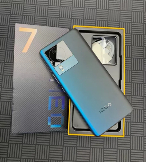 99新 iqooneo7竞速版 全原装 1...