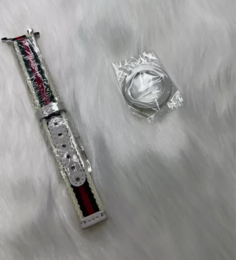 Gucci uplay，YA129.5系列...