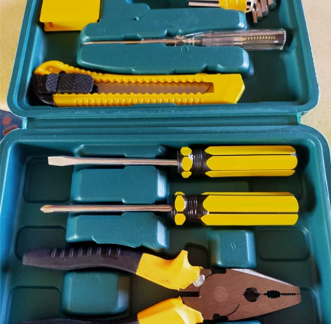 多功能工具箱 全新的金马牌 仅此一套...