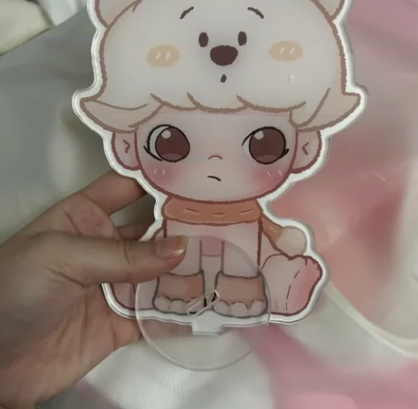 colin家亚克力立牌退坑出 一个￥19....