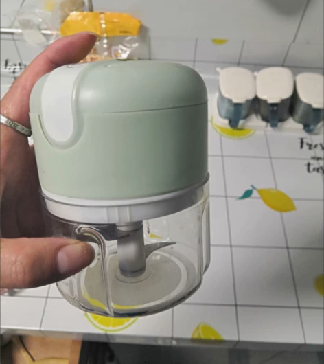 捣蒜泥神器电动蒜蓉机小型切打压剥蒜器搅碎机...