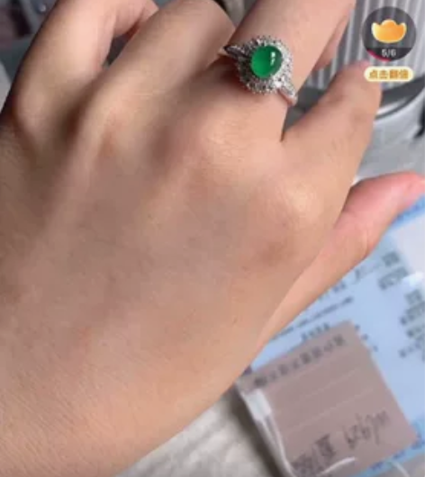 岳光倾城绿蛋 豪镶我终于有属于自己的绿蛋啦...