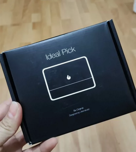 出全新拿火吉他拨片一套 三个尺寸买的拿火l...