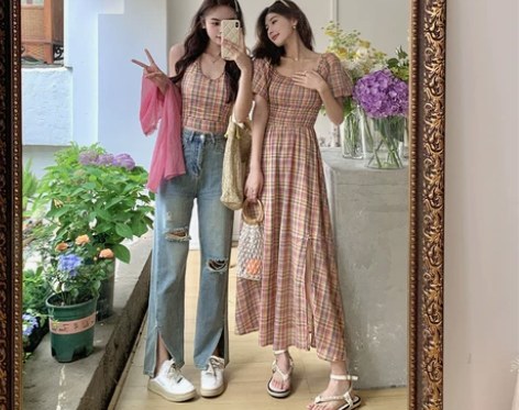 张大人2023夏季新款大码女装粉色调格纹露...