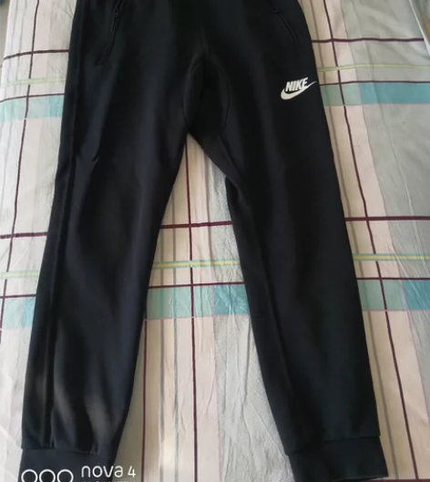 耐克卫裤 感兴趣的话点“我想要”和我私聊吧～