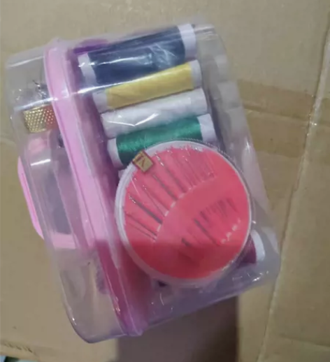 便宜出一个针线套盒家用手缝衣针线包工具宿舍...