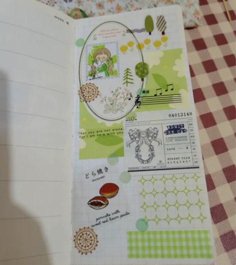 想接这种糊墙手帐哈哈，是我很喜欢做的类型～...