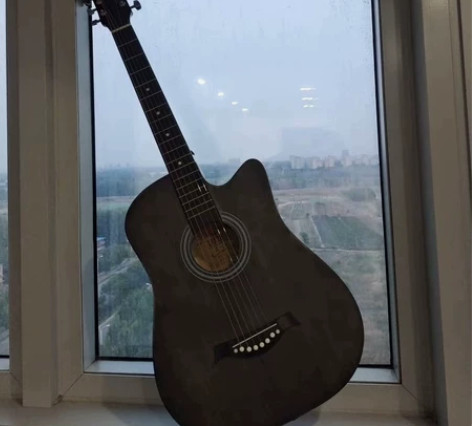 【1200买的一次没用】单板吉他初学者吉他...