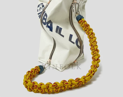 ?西班牙休闲健身撞色豆腐块旅行包单肩包手提...