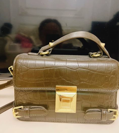 新款漆皮小方包ins潮流百搭斜挎包鳄鱼纹小...