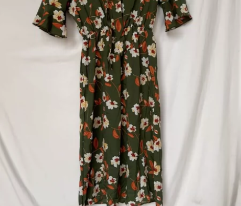 女士时尚连衣裙 胸围43/腰围28-38有...