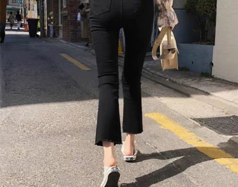 【划算价】黑色微喇叭裤女七分高腰显瘦八分小...