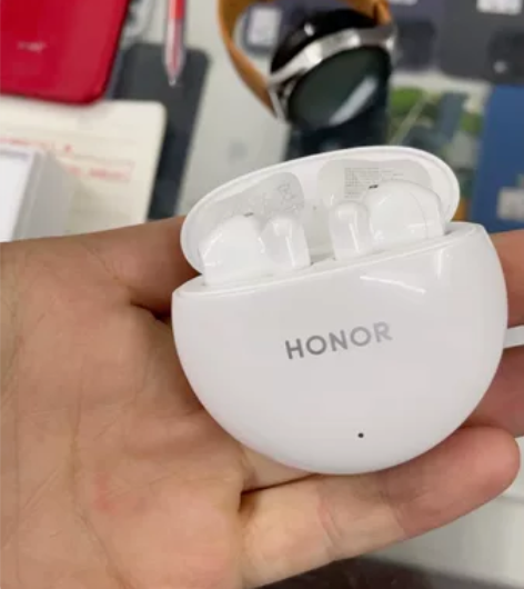 荣耀蓝牙耳机 纯原无拆修 正常磨损 功能全...