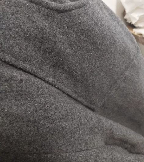 灰色毛呢裤子 当时是在裁缝店做的 松紧腰高...