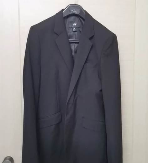 灰色男士呢子西装大衣，不起球不掉色。 14...