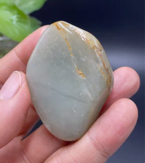 【特色吊坠】 新疆和田玉,新出籽料,42....