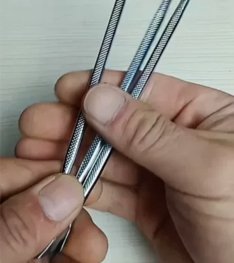 【3.99包邮】不锈钢金属撬棒手机开壳平板...