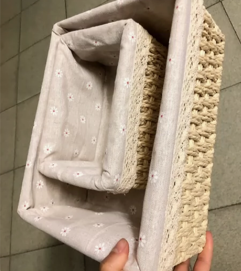 【全新包邮】藤编桌面收纳筐零食钥匙化妆品收...