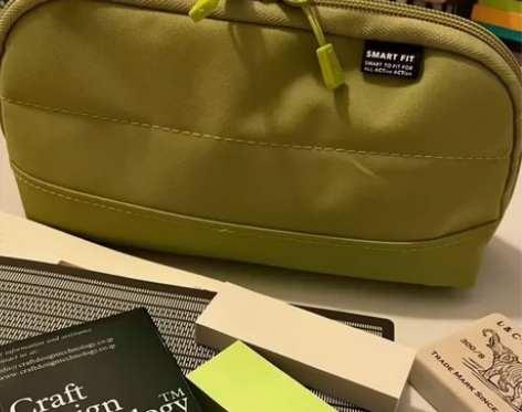 原创学生简约三角文具盒 男女大容量多功能笔...