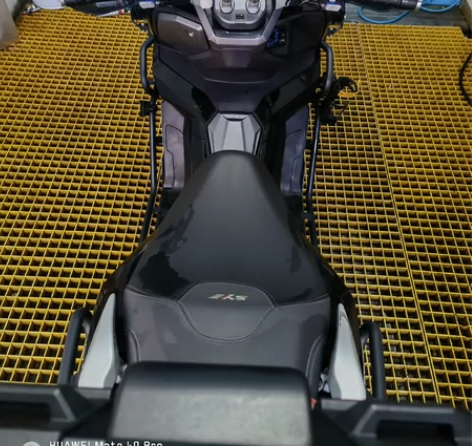 因换车出 个人一手三叶赛博150ADV 单...