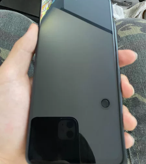 黑鲨5rs 12+256黑色边框有点磨损不...