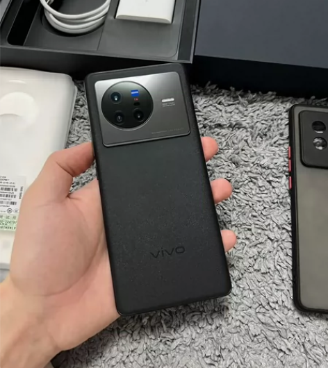 95新  vivo X80  12+256...