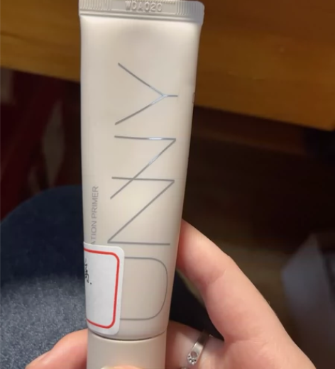 UNNY旗舰店隔离霜妆前乳防晒遮瑕打底隐匿...