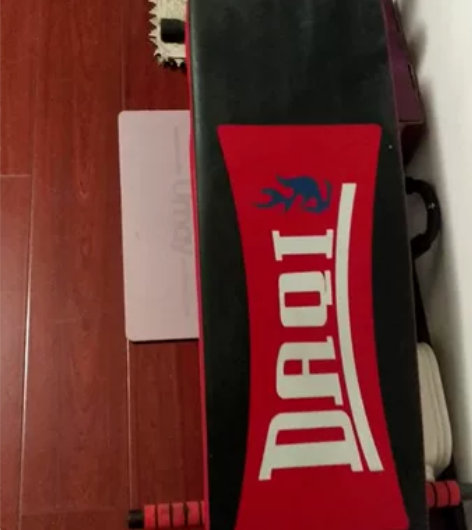 仰卧起坐俯卧撑健身器材，9成新，旭升街锅炉...