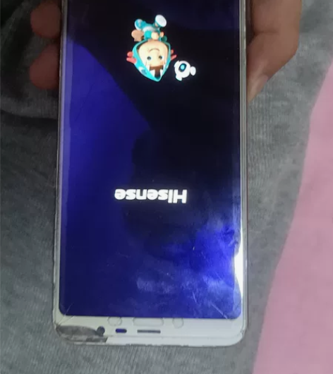 海信哈利，4+32G的内存，面容好使，能玩...