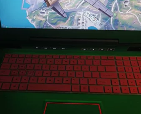 自用雷神911GT 17.3寸笔记本电脑，...