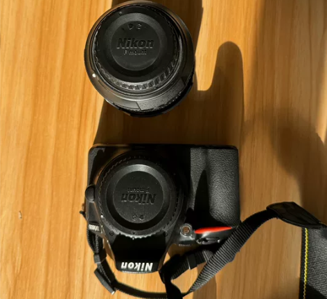 尼康D5600 +镜头18-140 上学的...