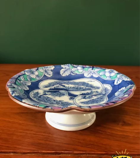 日本名家华山万右卫门作手绘青花高足钵 明暗...