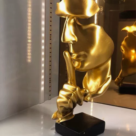 公司公寓采购多的，沉默是金客厅桌面酒柜装饰...