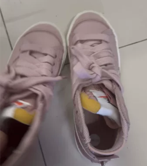 耐克 NIke BLAZER 开拓者女子大...