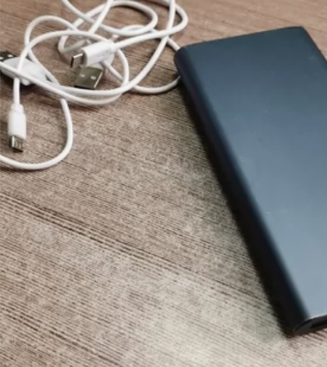 小米移动电源 充电宝 10000MAH 感...