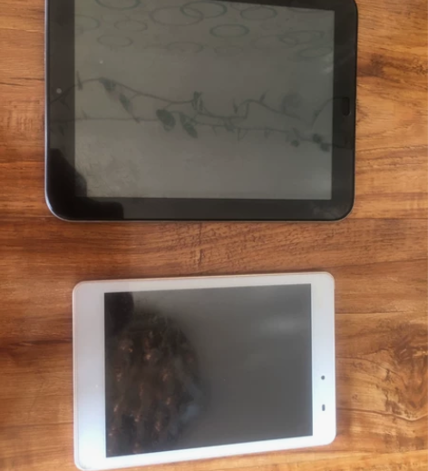 平板电脑，酷比魔方。机子以前正常使用。好记...