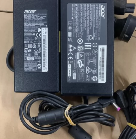 宏基acer暗影骑士135W电源适配器19...