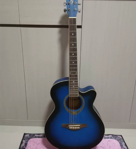 chard吉他，质量好，音色好，手感好，外...