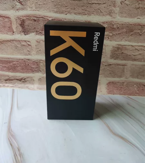 全新成色红米K60晴雪16+256G原装正...