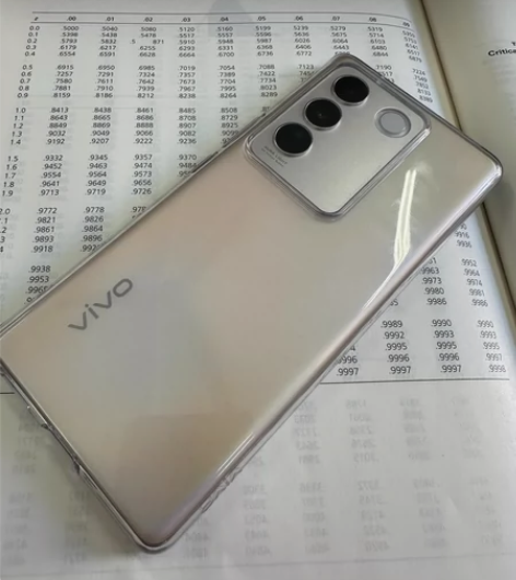 vivos16，99新，三只手机用不过来了...