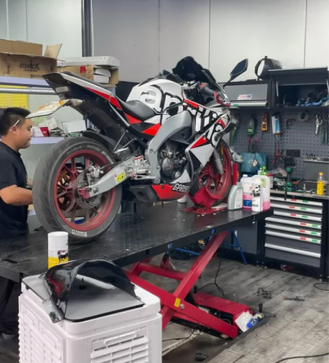 20年阿普利亚gpr150带abs 改件多...