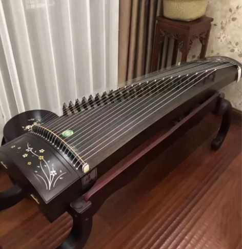 敦煌手工古筝赔钱出！原价9000多，识货的...