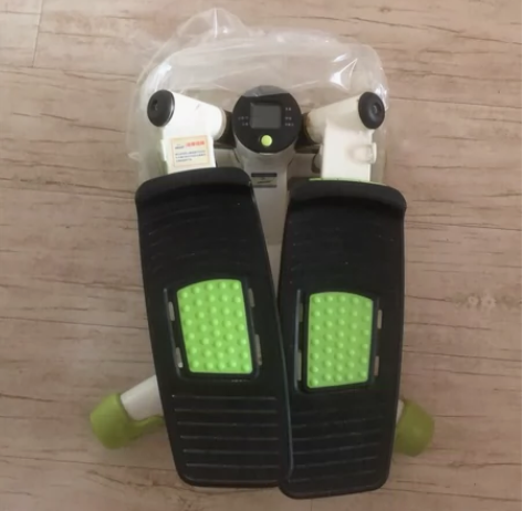 扭腰踏步机 感兴趣的话点“我想要”和我私聊...